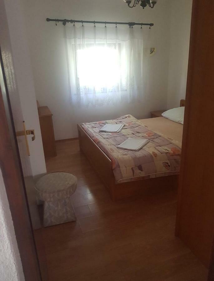Apartmani Cempres Senj Senj  Exterior foto